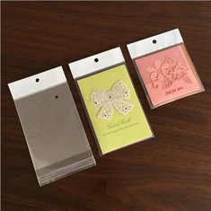 polybag עם כרטיס כותרת